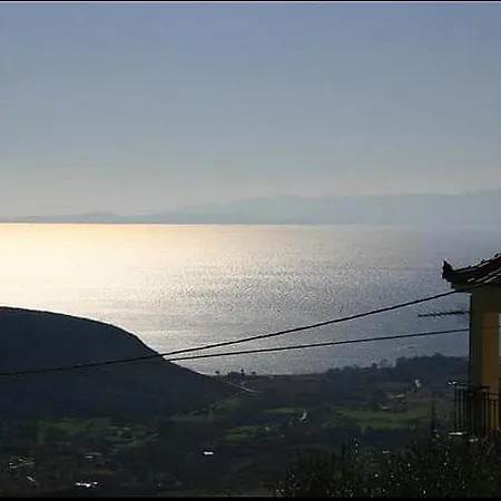 Εξοχικό σπίτι Triton Luxurious House With Stunning Views Ano Valtai